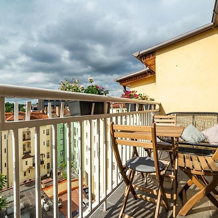Central, Spacious, Modern 5 Bedrm duplex w/Balcony Praga Exterior foto