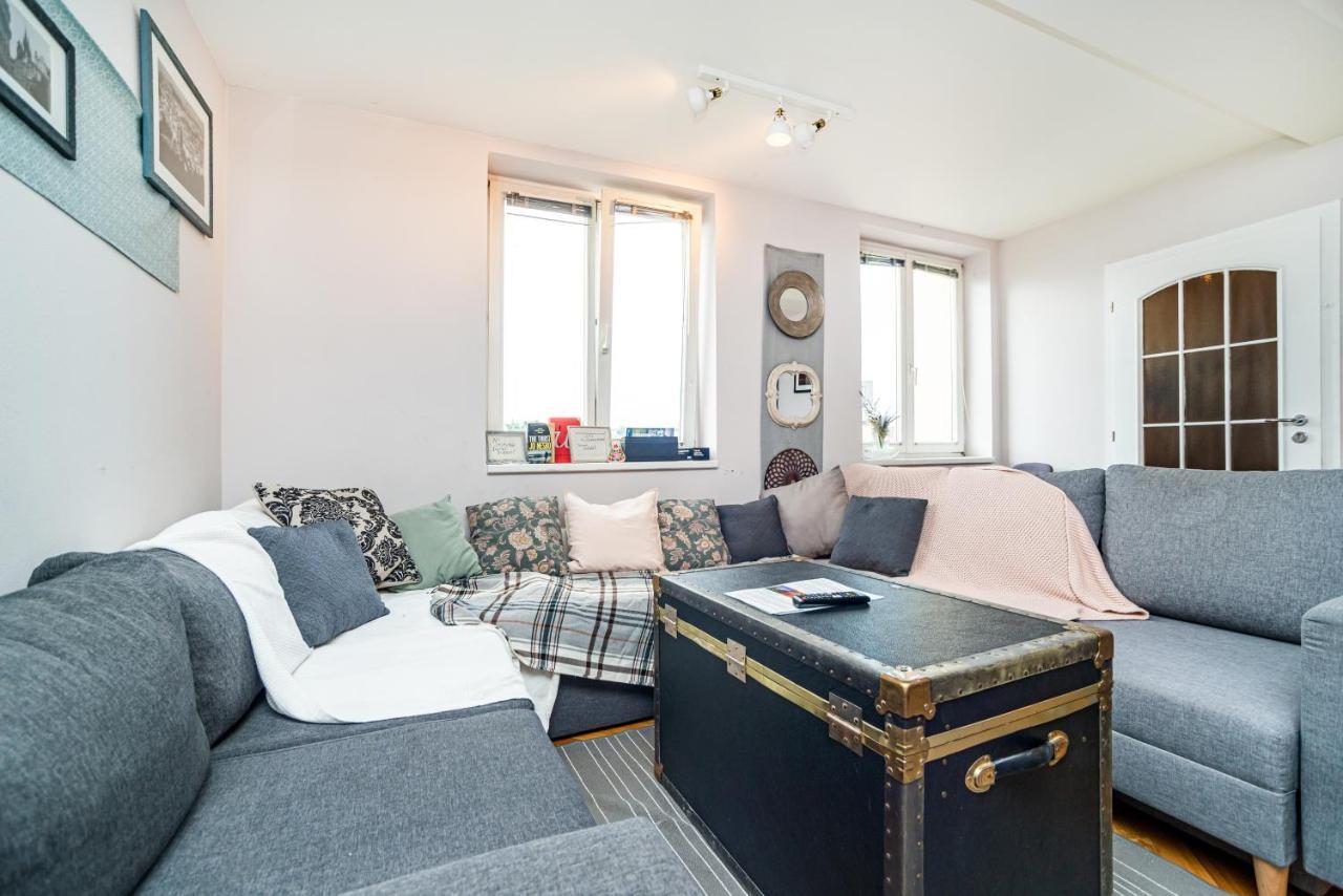 Central, Spacious, Modern 5 Bedrm duplex w/Balcony Praga Exterior foto